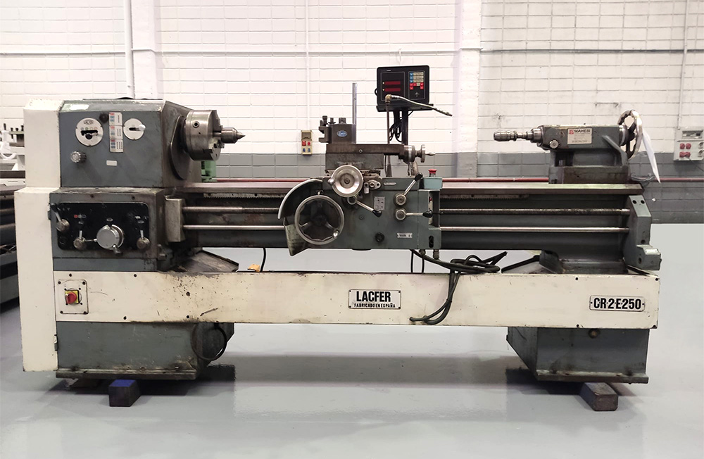 Torno convencional LACFER CR-2-E-250